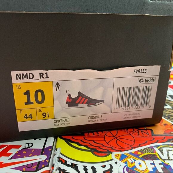 Adidas NMD R1 Pink Stripe Size 10 Mens / 11.5 Women's - Picture 14 of 14